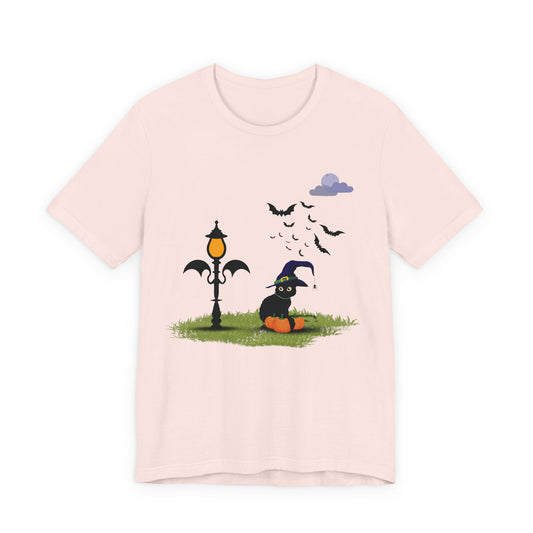Spooky Cat Halloween T-Shirt – Cute Witch Cat Night Illustration
